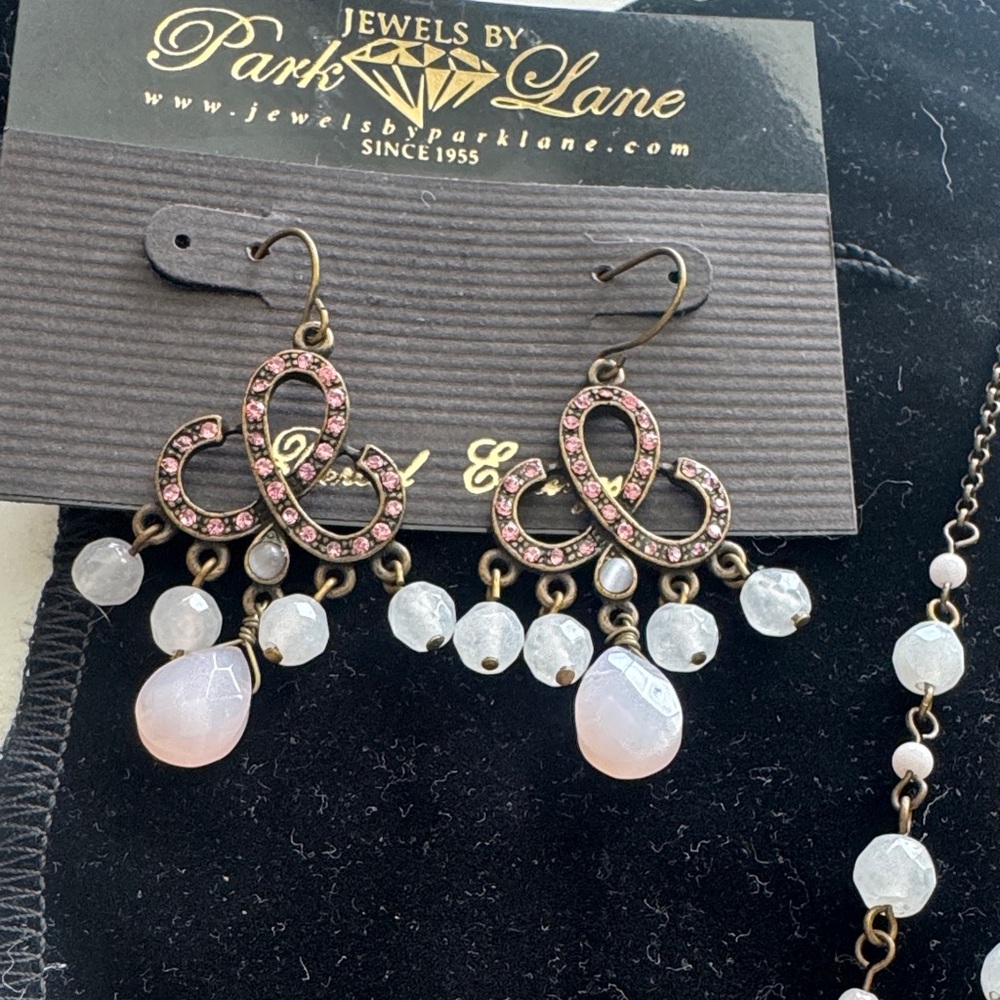 Park Lanes Valencia Necklace/Earring Set - Picture 4 of 9